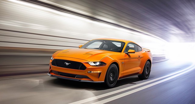 Ford Mustang photo 9