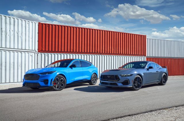 Ford Mustang Foto 7