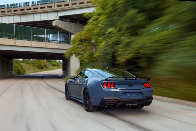Ford Mustang Foto 2