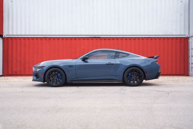 Ford Mustang Foto 3