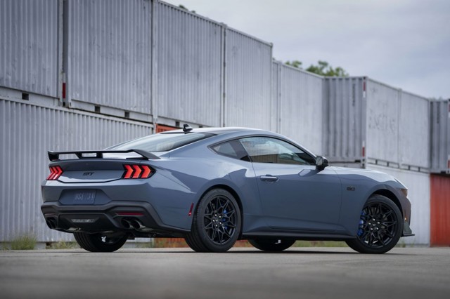 Ford Mustang Foto 4