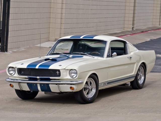 Ford Mustang foto 3