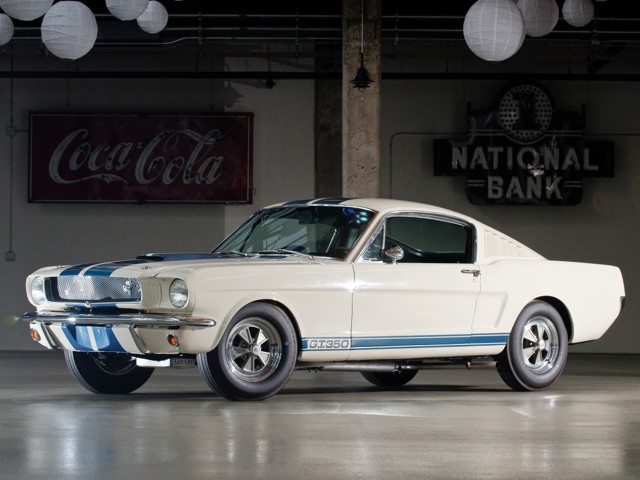 Ford Mustang foto 9
