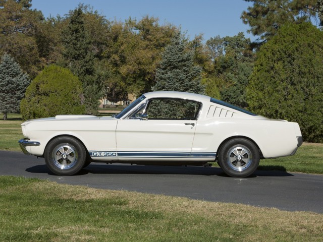 Ford Mustang foto 16