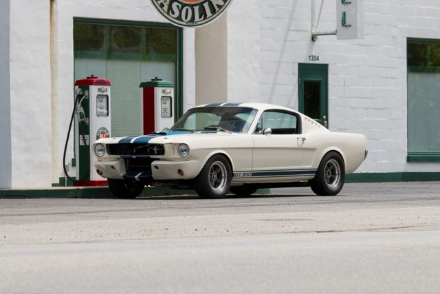 Ford Mustang foto 23