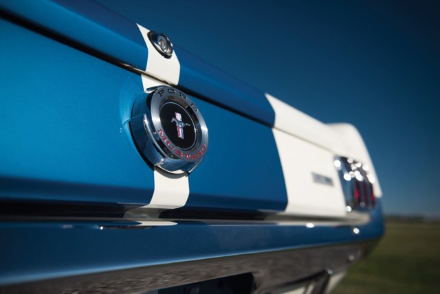 Ford Mustang foto 29