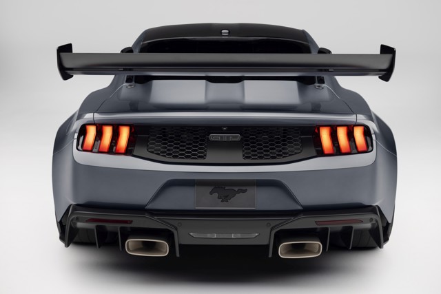 Ford Mustang foto 8