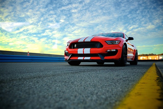 Ford Mustang photo 39
