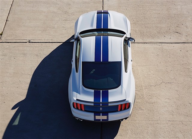Ford Mustang photo 43