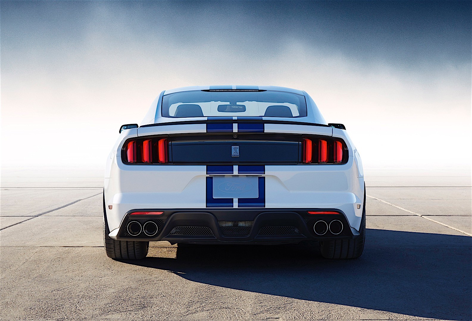 Ford Mustang photo 44