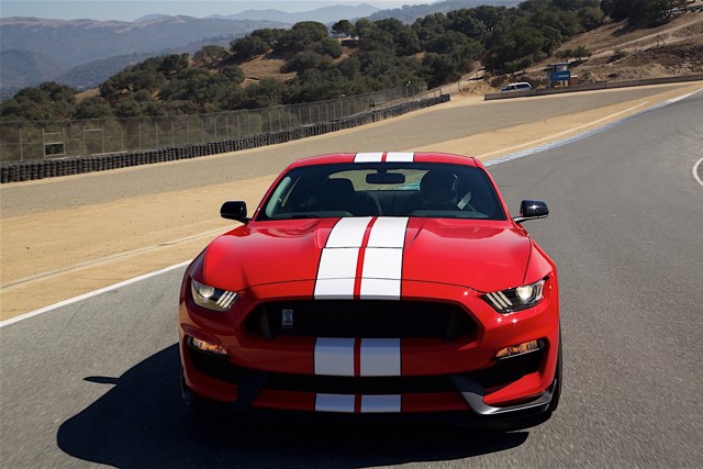 Ford Mustang photo 47