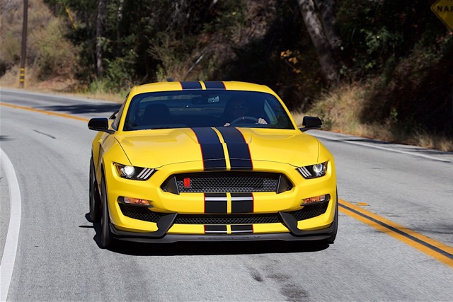 Ford Mustang Foto 17