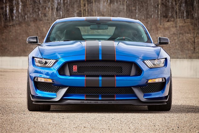 Ford Mustang Foto 4