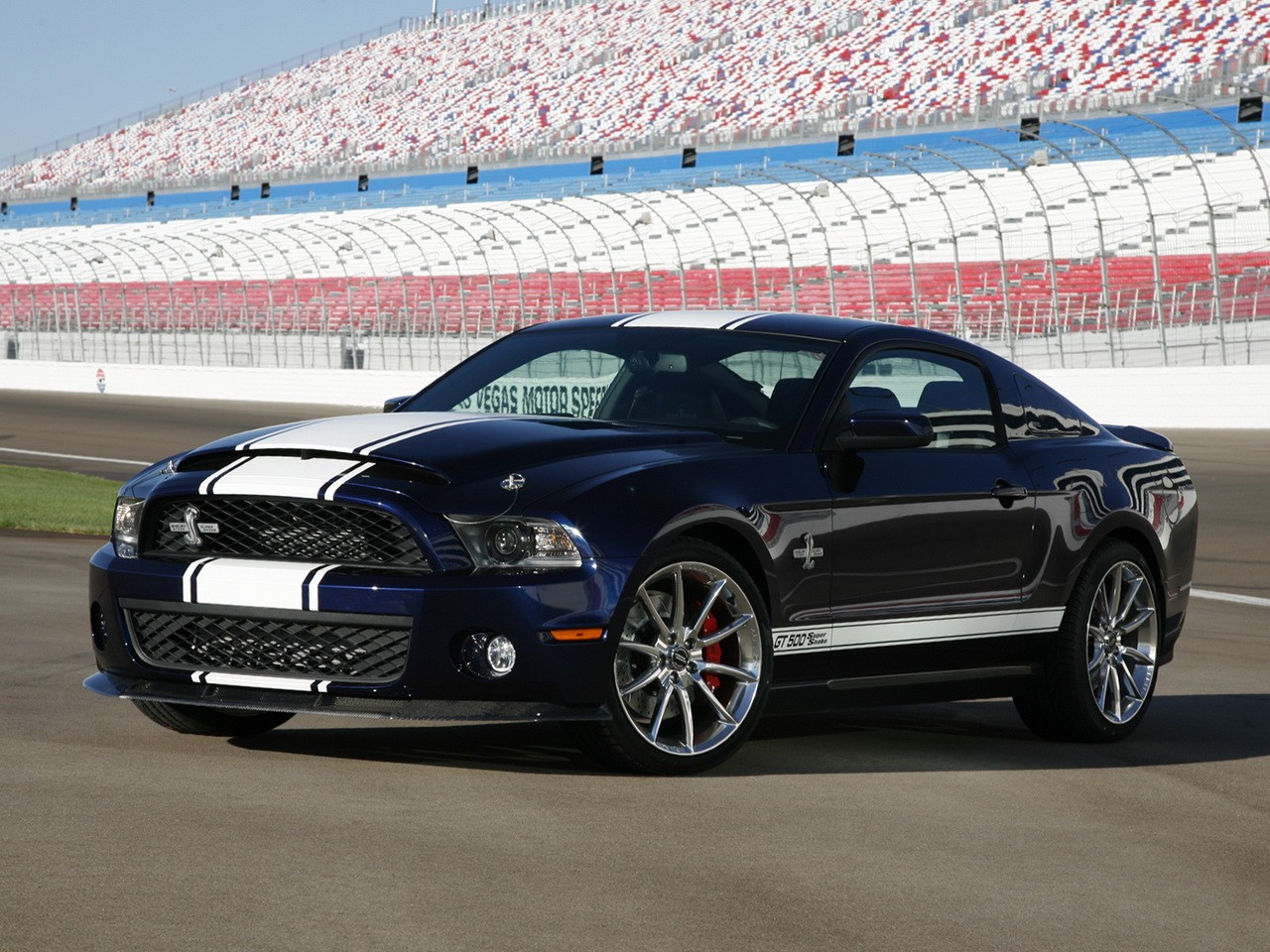 Ford Mustang photo 30