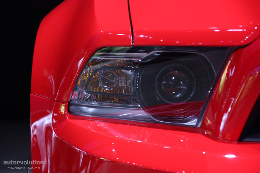 Ford Mustang photo 5