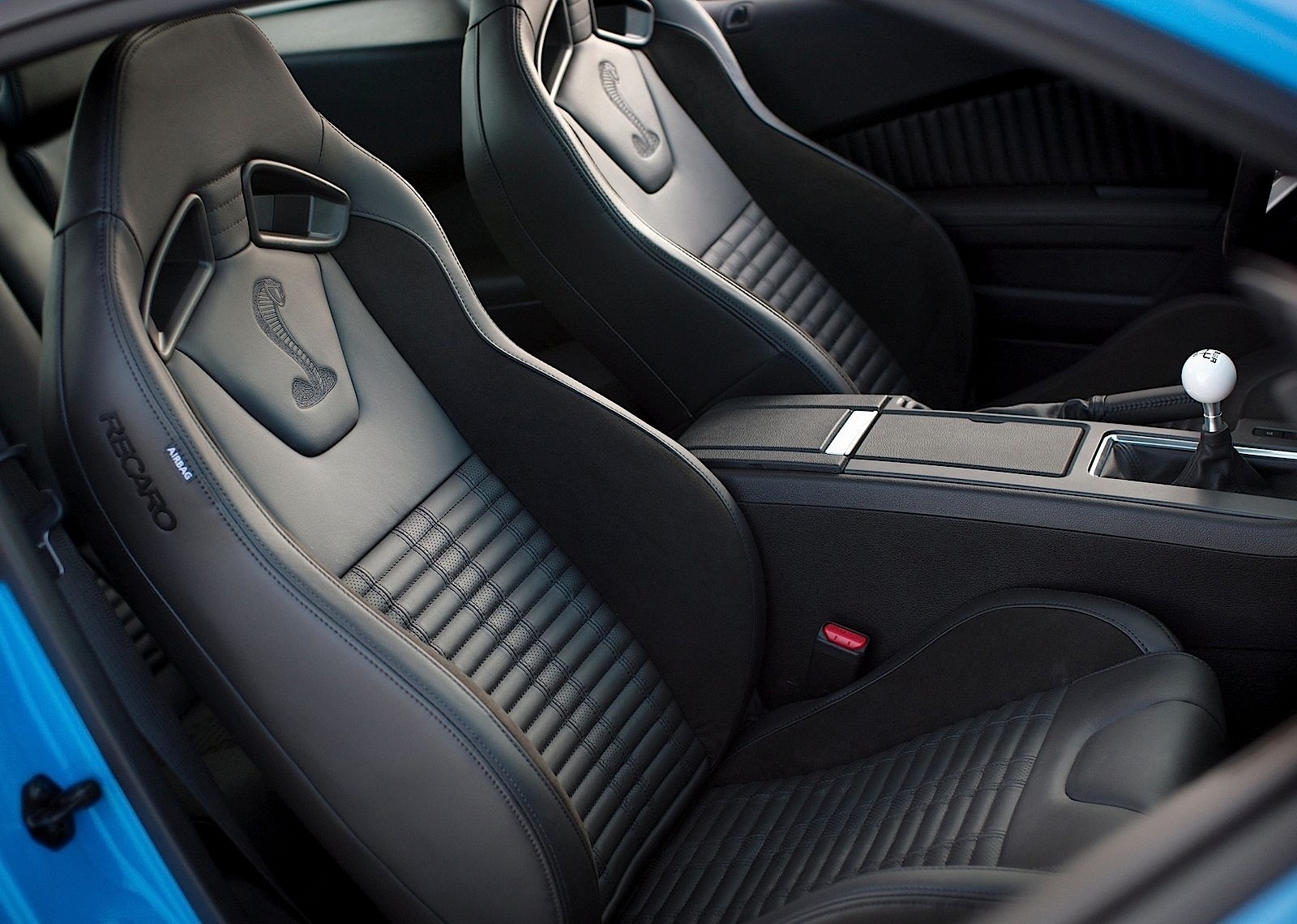 Ford Mustang photo 54