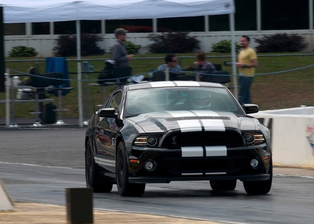 Ford Mustang Foto 32