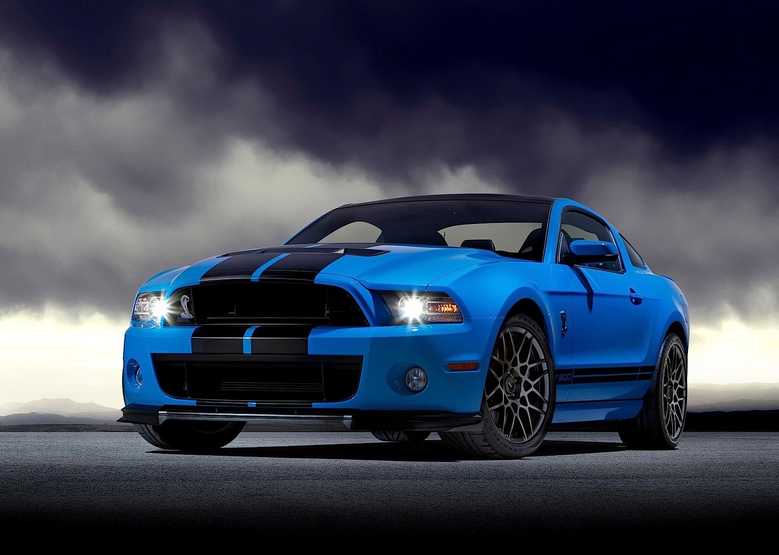 Ford Mustang photo 35