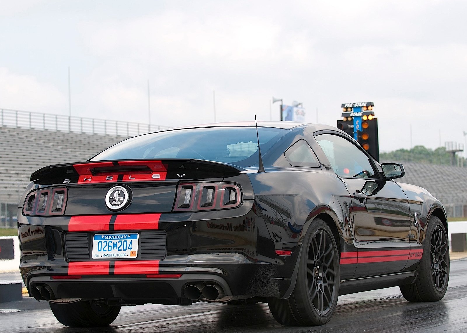 Ford Mustang photo 43