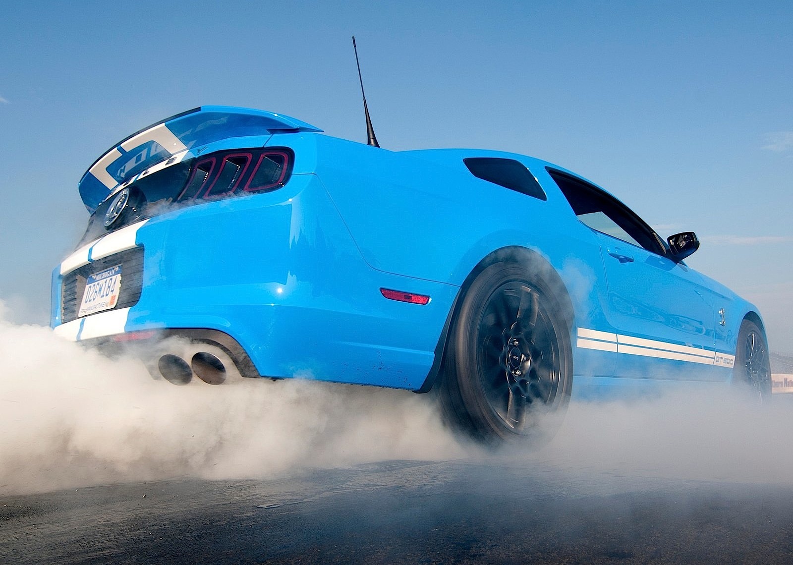 Ford Mustang photo 44