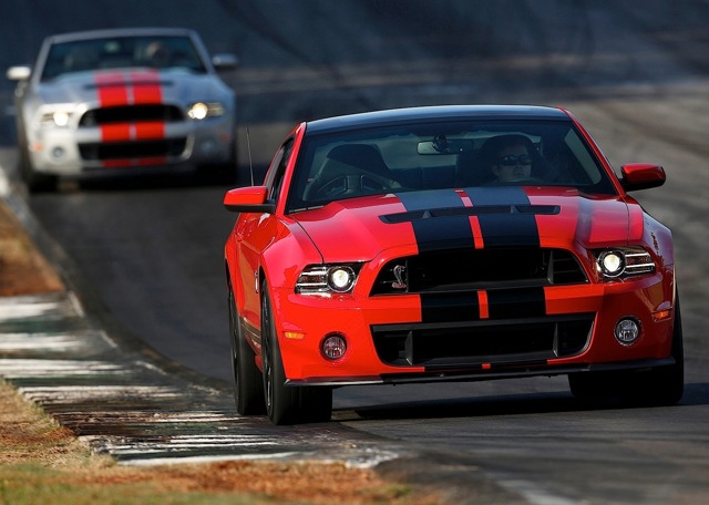Ford Mustang Foto 47