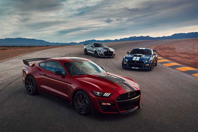 Ford Mustang foto 26