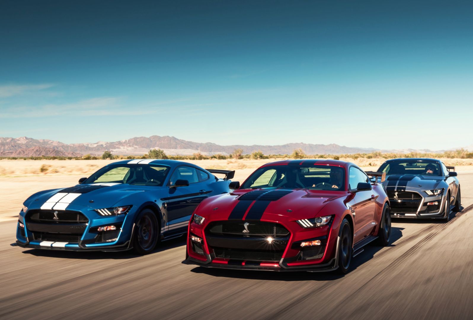 Ford Mustang photo 46