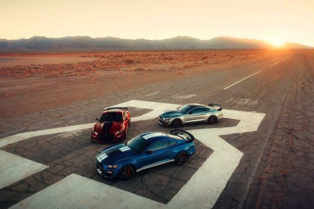 Ford Mustang foto 6