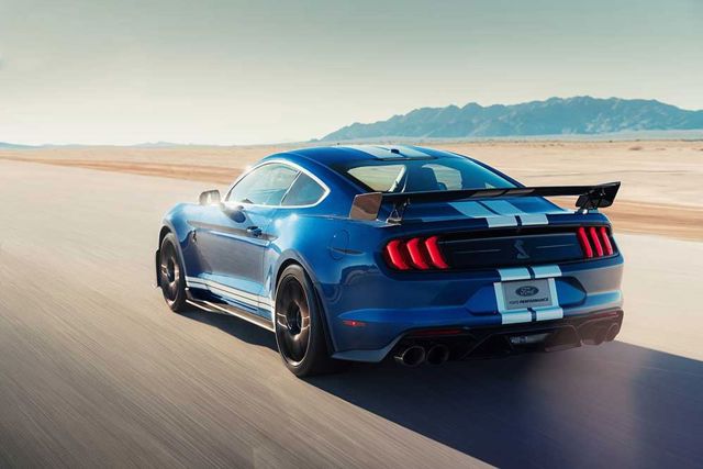 Ford Mustang foto 9