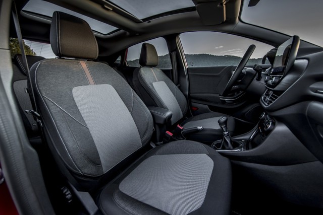 Ford Puma photo 86
