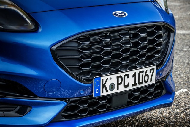 Ford Puma photo 36