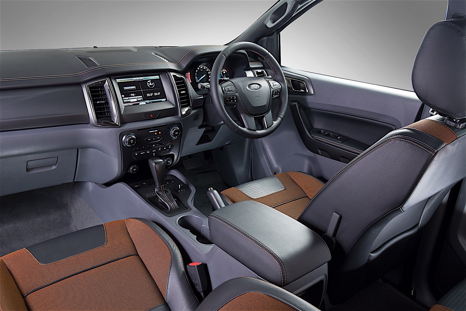 Ford Ranger Double Cab photo 88