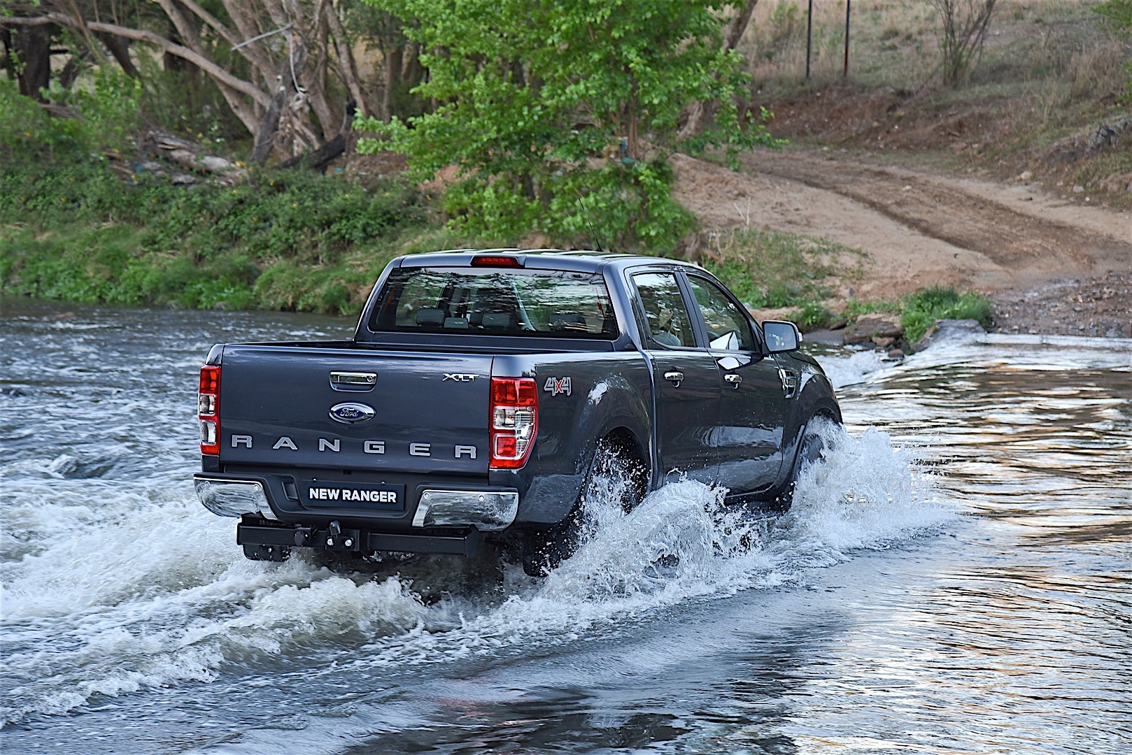 Ford Ranger Double Cab photo 37