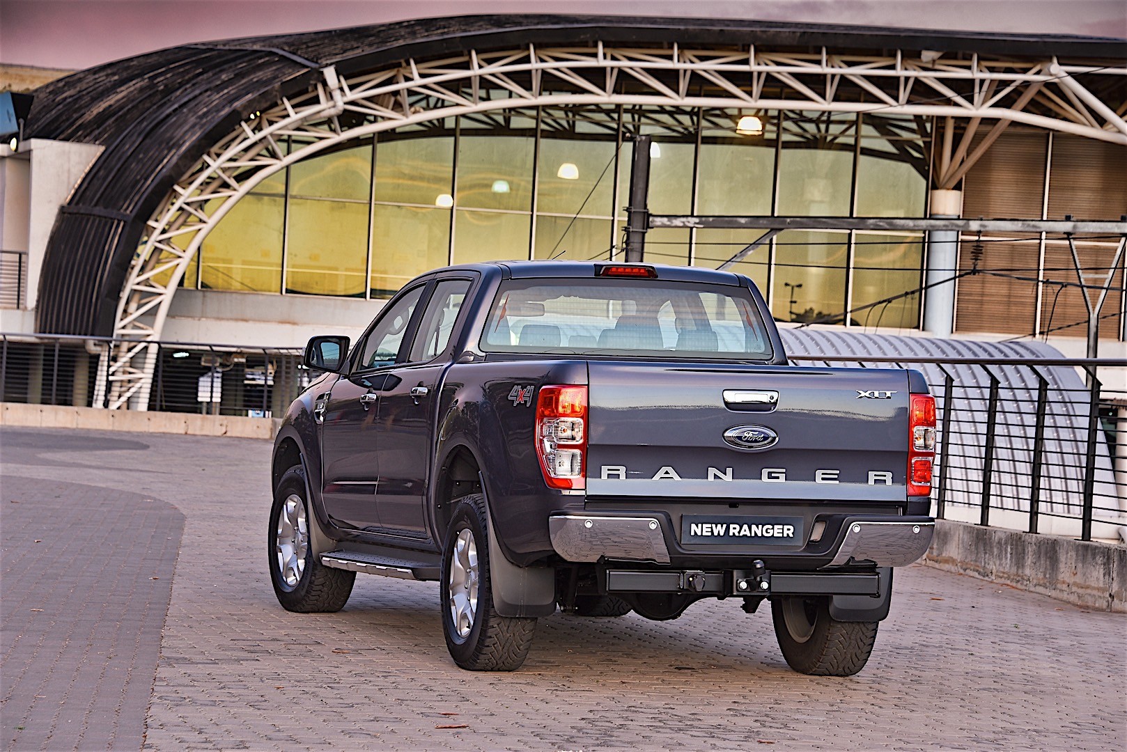 Ford Ranger Double Cab photo 38