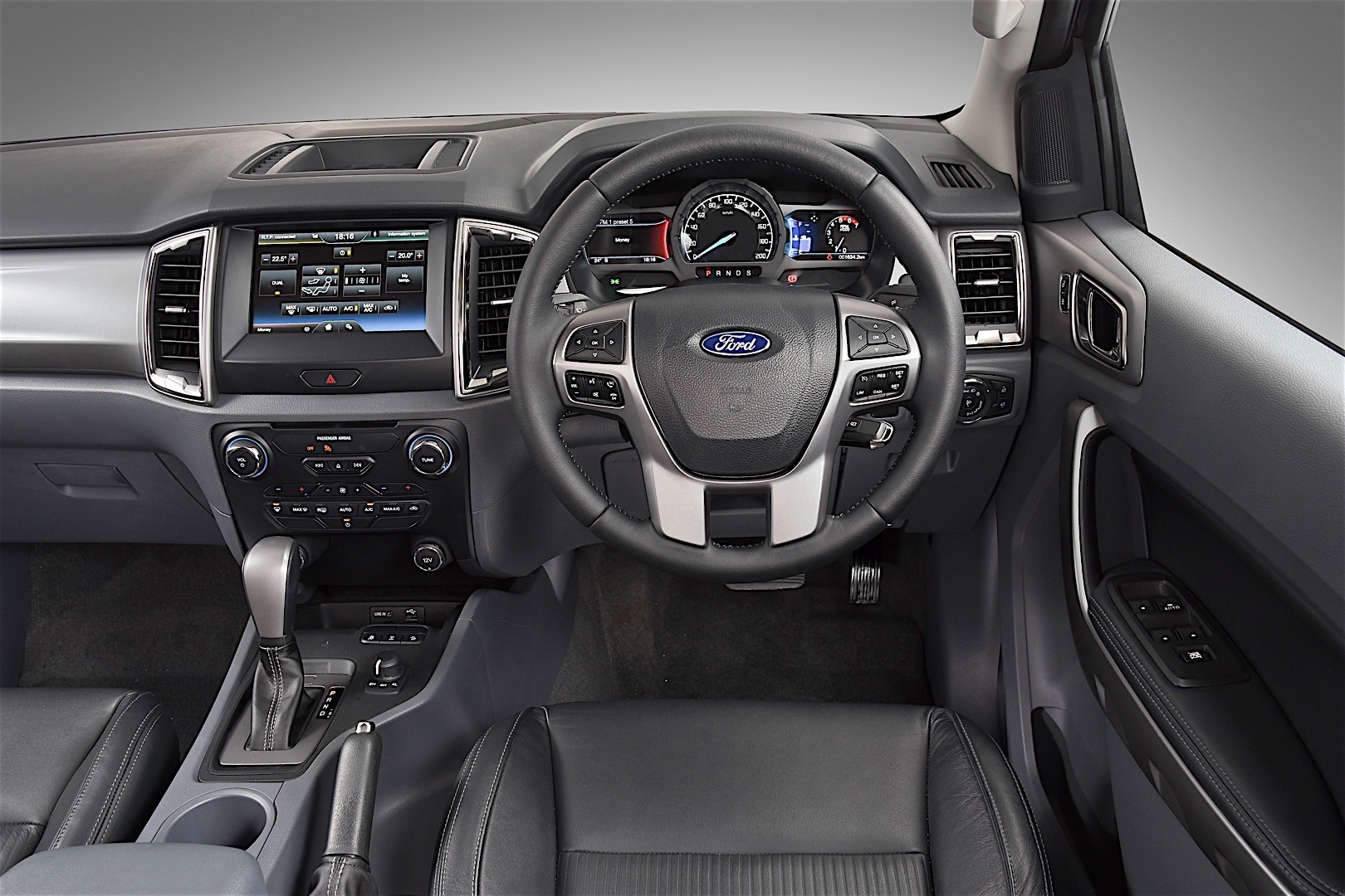 Ford Ranger Double Cab photo 85