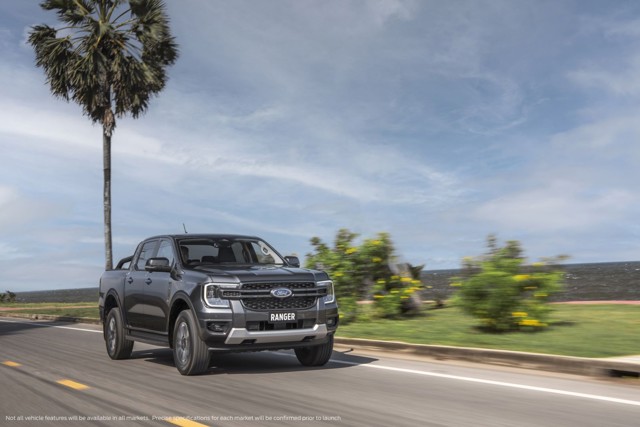 Ford Ranger Double Cab photo 2