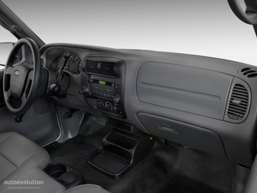 Ford Ranger Regular Cab photo 9