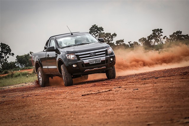Ford Ranger Regular Cab foto 13