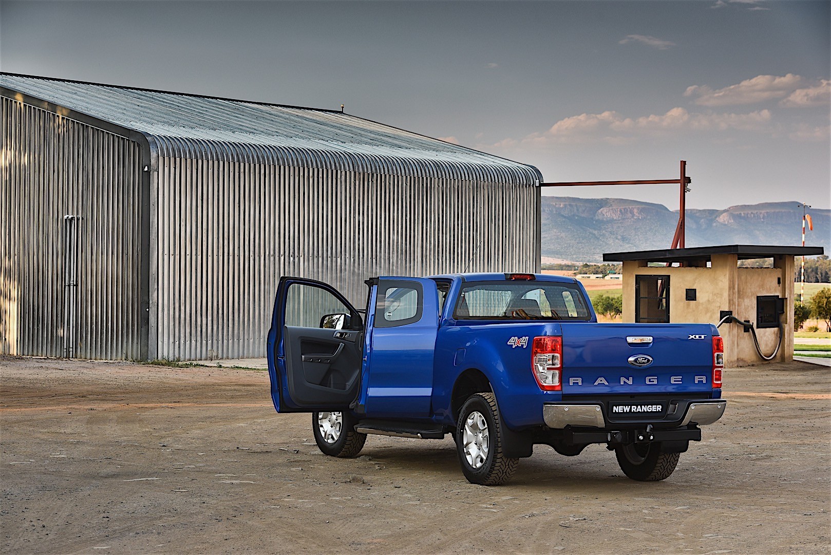 Ford Ranger Super Cab photo 19