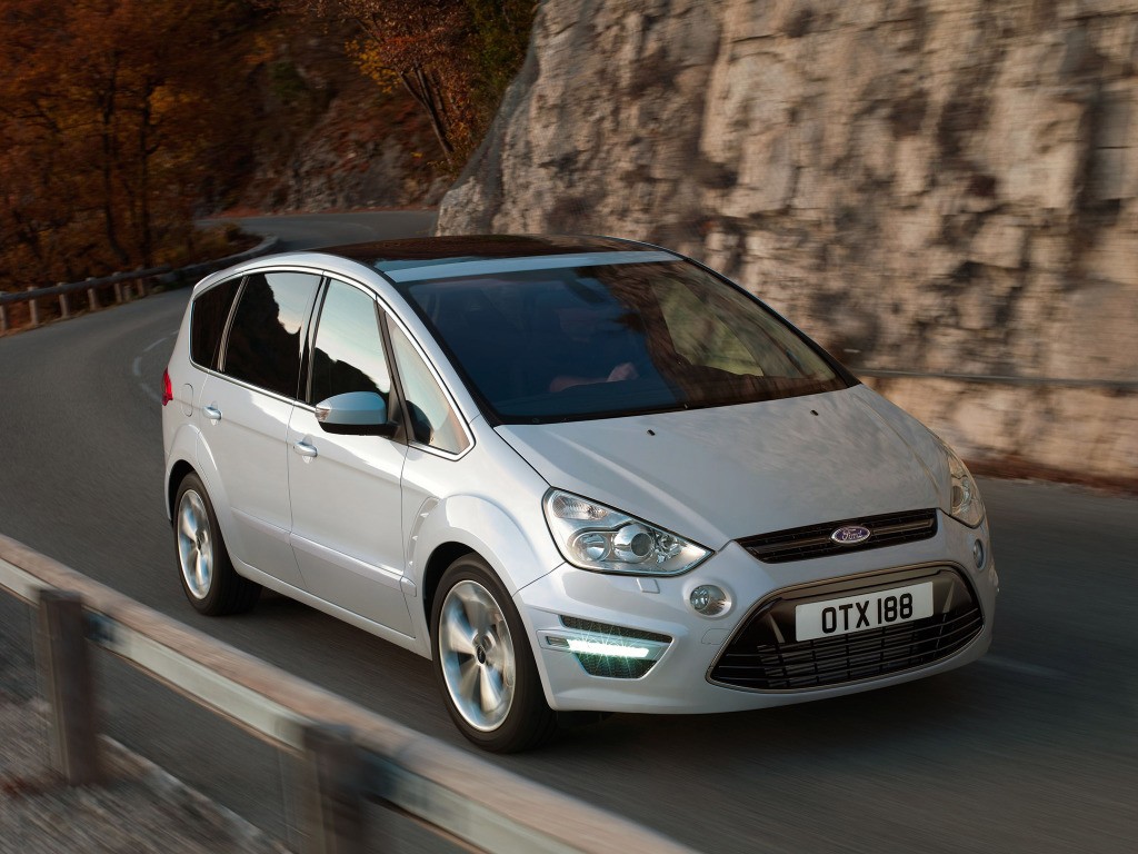 Ford S-Max photo 15