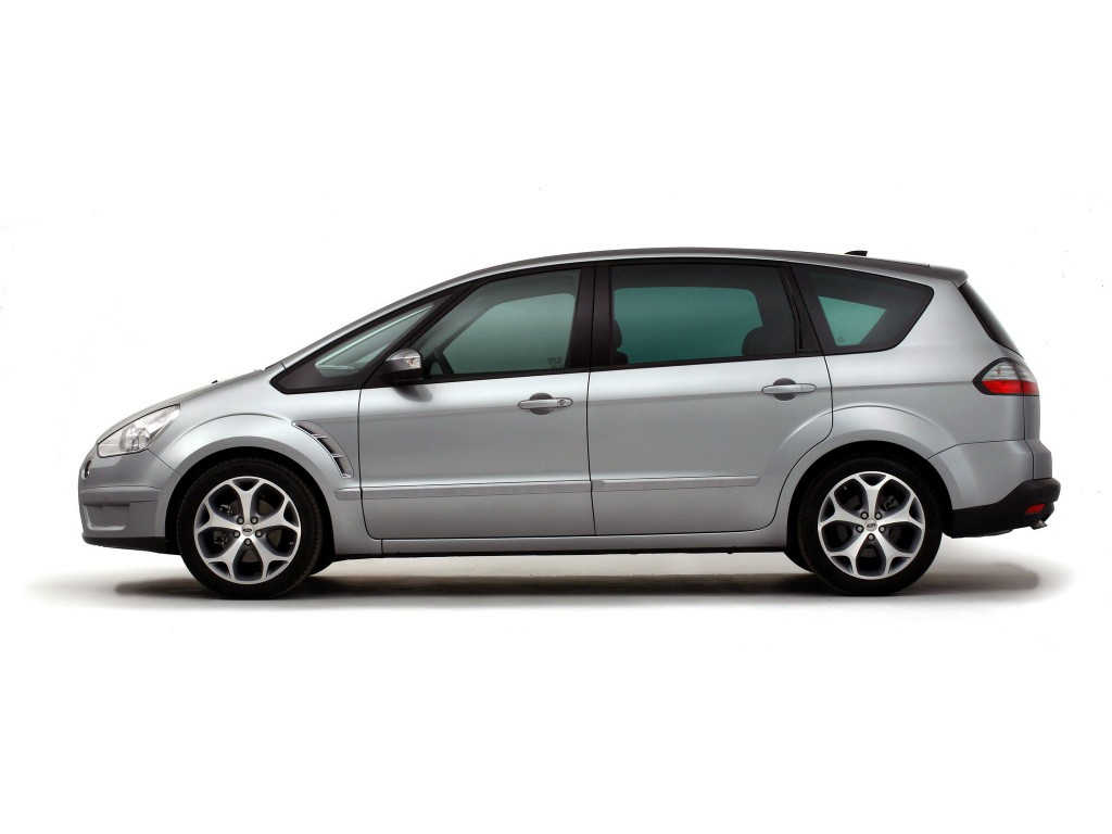 Ford S-Max photo 21