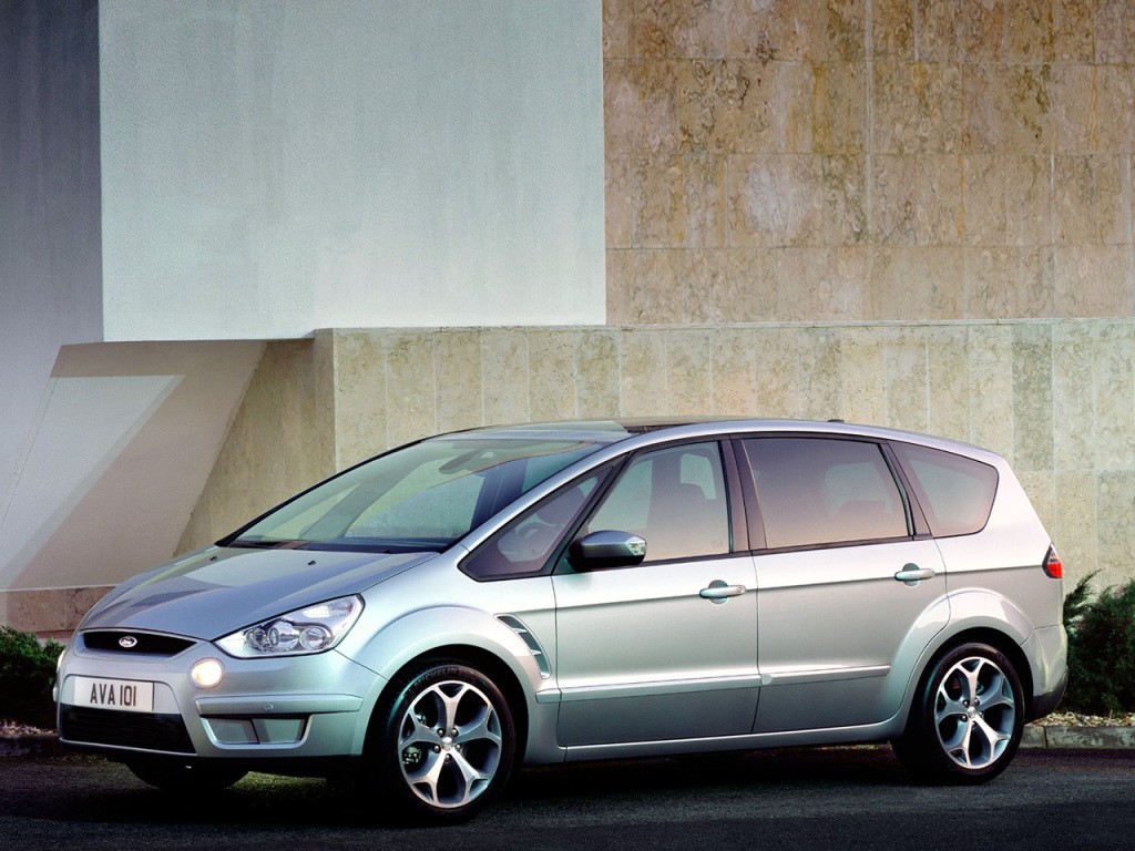 Ford S-Max photo 23