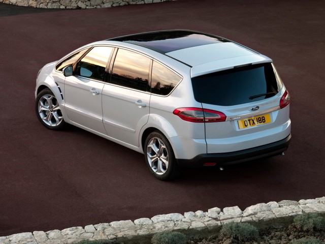 Ford S-Max photo 31