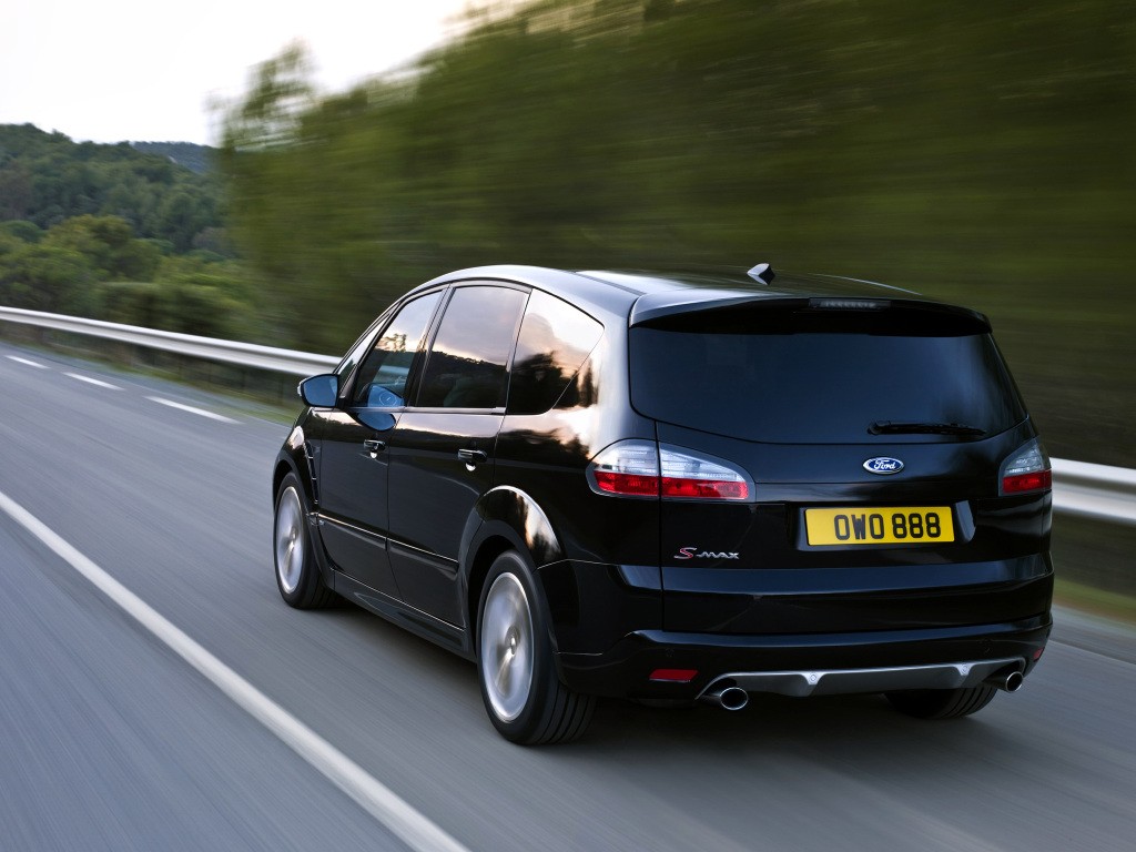 Ford S-Max photo 38