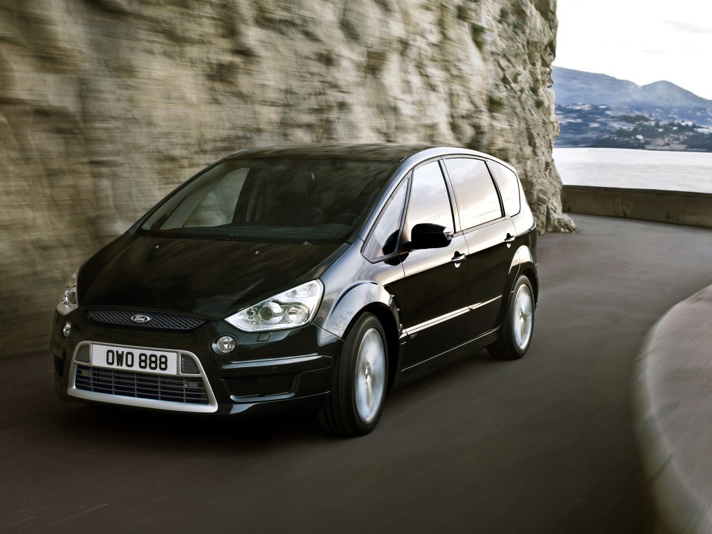 Ford S-Max photo 39