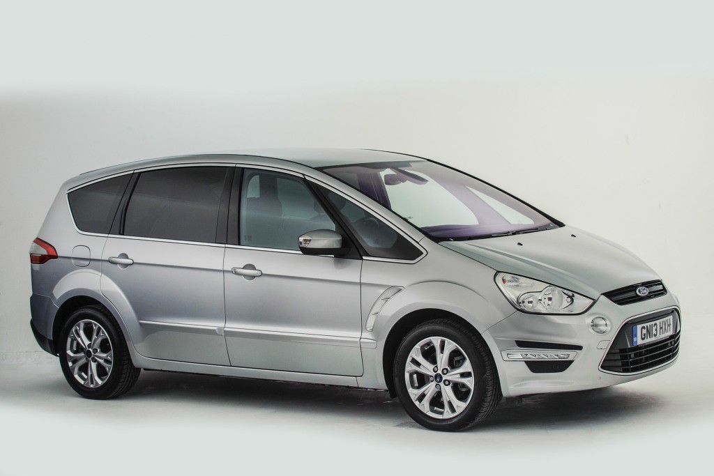Ford S-Max photo 42