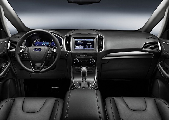 Ford S-Max photo 42