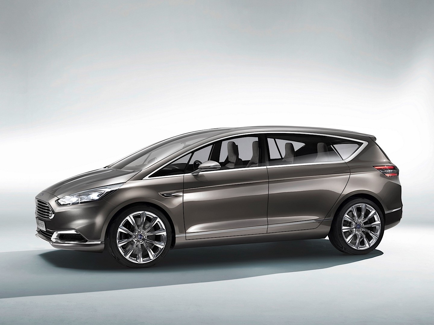 Ford S-Max photo 30