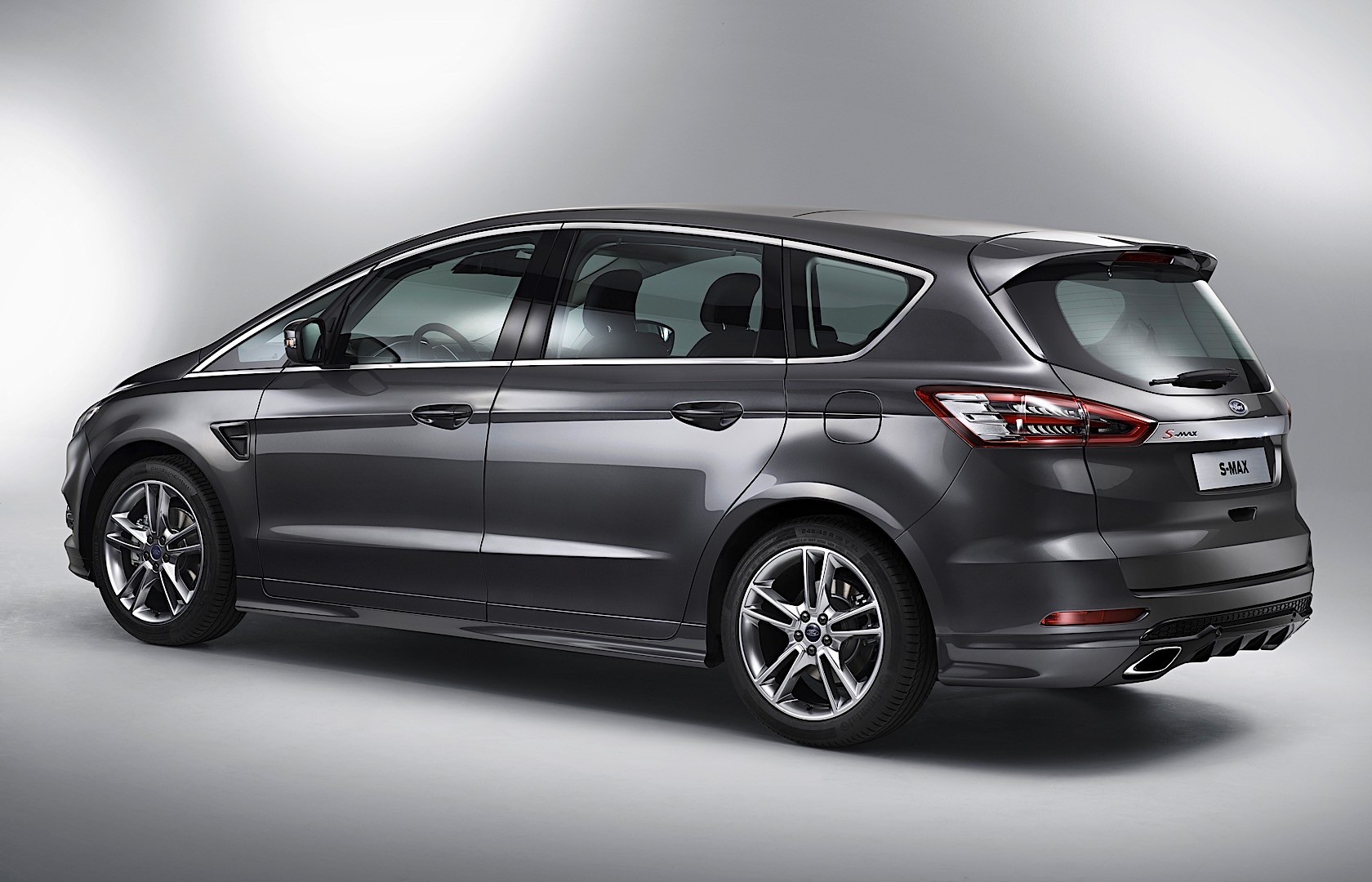 Ford S-Max photo 31