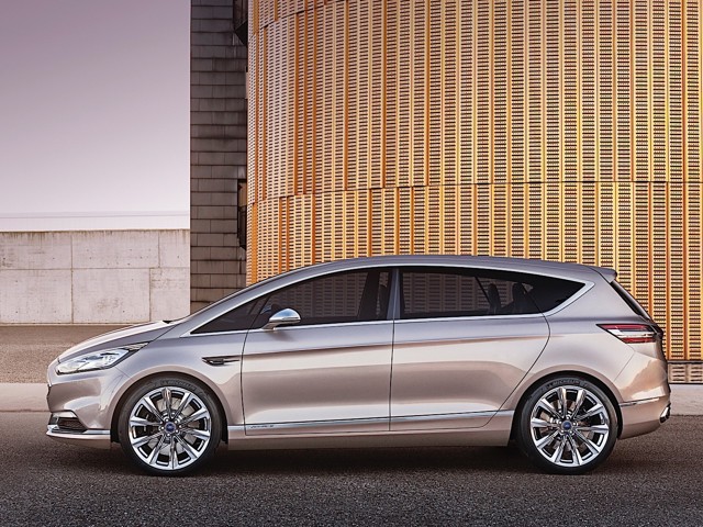 Ford S-Max photo 36